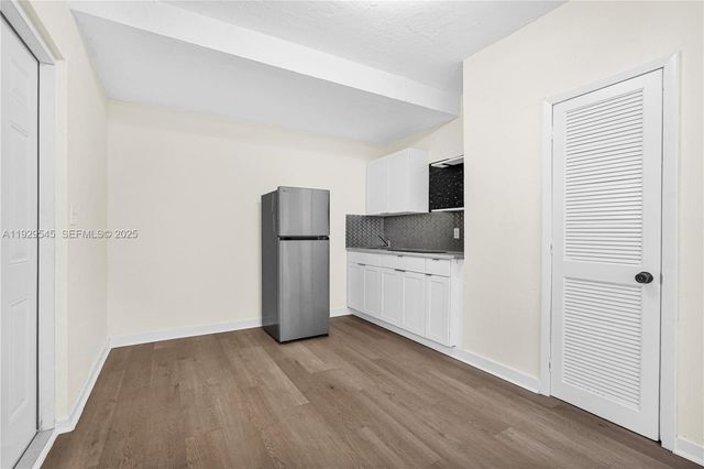 47 NW 49th St 2, Miami, FL 33127