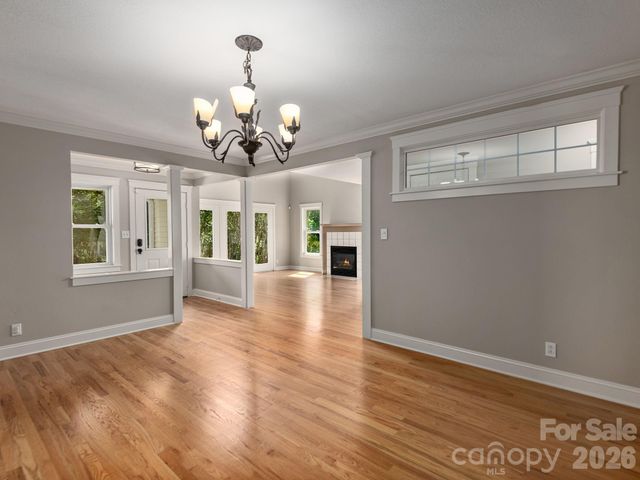 30 Apple Tree Way, Asheville, NC 28805