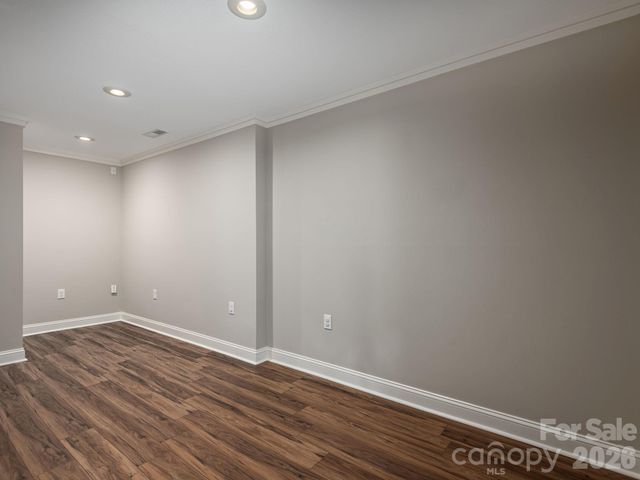 30 Apple Tree Way, Asheville, NC 28805