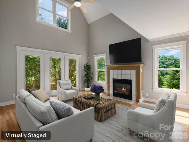 30 Apple Tree Way, Asheville, NC 28805