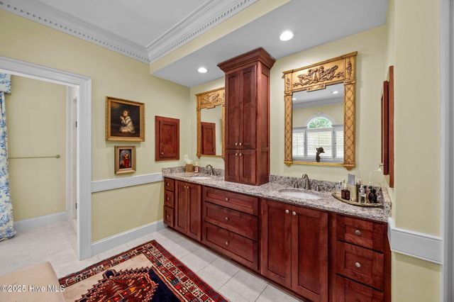 951 White Horse Drive, Greenville, NC 27834