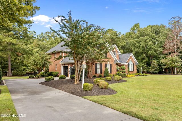 951 White Horse Drive, Greenville, NC 27834