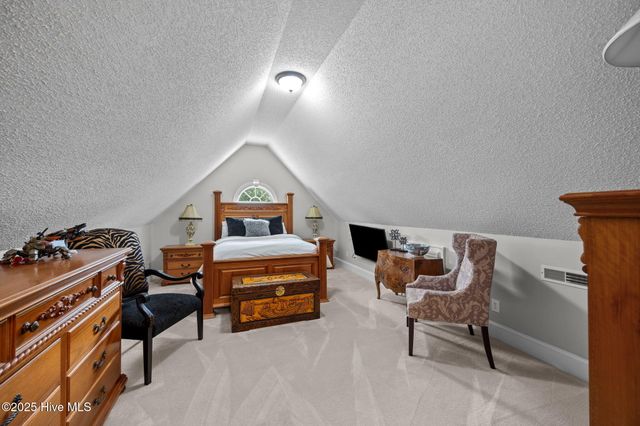 951 White Horse Drive, Greenville, NC 27834