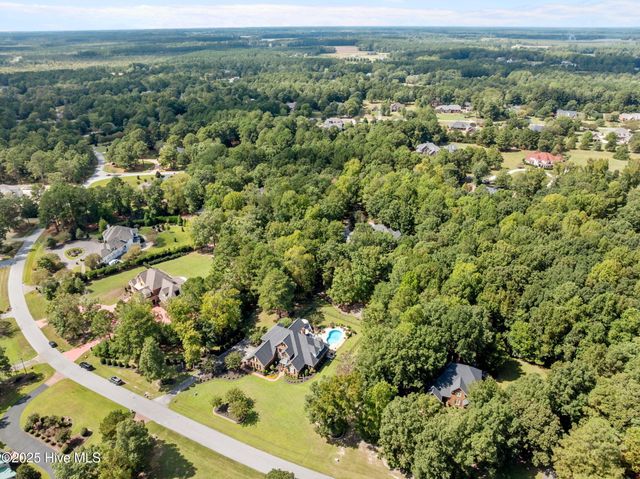 951 White Horse Drive, Greenville, NC 27834