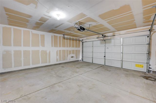 7476 Dune Sunflower Court, Las Vegas, NV 89139