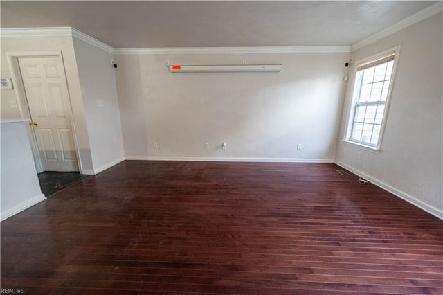 114 E Indian River RD, Norfolk, VA 23523