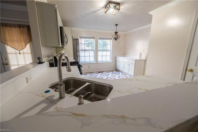 114 E Indian River RD, Norfolk, VA 23523