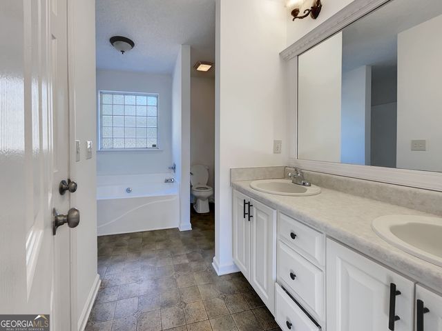 2 Mallory Drive, Adairsville, GA 30103