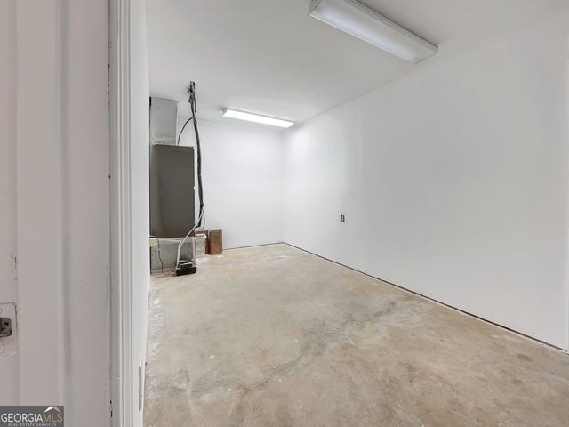 2 Mallory Drive, Adairsville, GA 30103