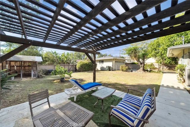 1317 N 2nd Avenue, Upland, CA 91786