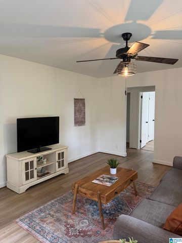 112 LOUIS AVENUE, Hueytown, AL 35023