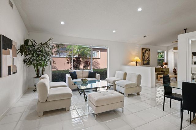 4362 Kensington Park Way, Lake Worth, FL 33449