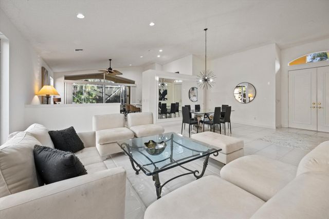 4362 Kensington Park Way, Lake Worth, FL 33449