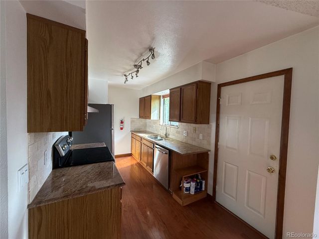 7100 W Yale Avenue, Denver, CO 80227