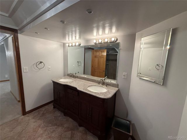 7100 W Yale Avenue, Denver, CO 80227