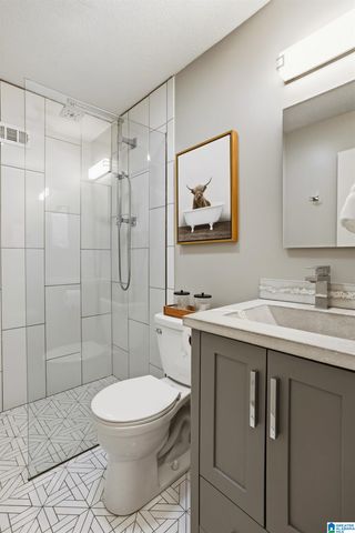 2905 MACALPINE CIRCLE, Birmingham, AL 35242