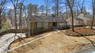 2905 MACALPINE CIRCLE, Birmingham, AL 35242