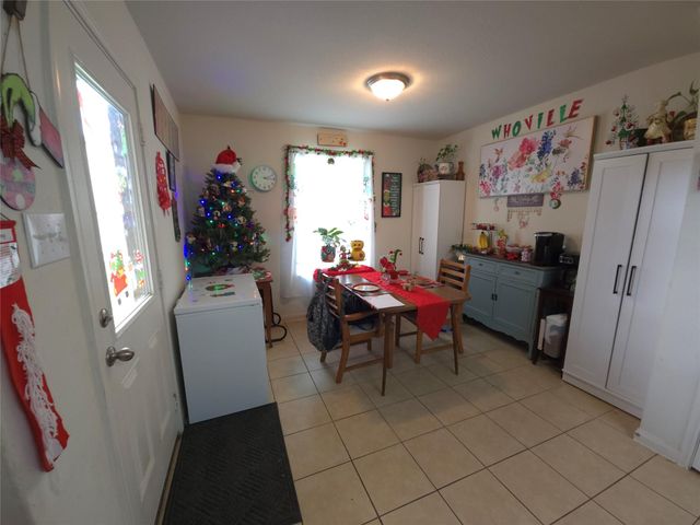 416 Turquoise Trade Drive, La Marque, TX 77568