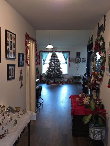 416 Turquoise Trade Drive, La Marque, TX 77568