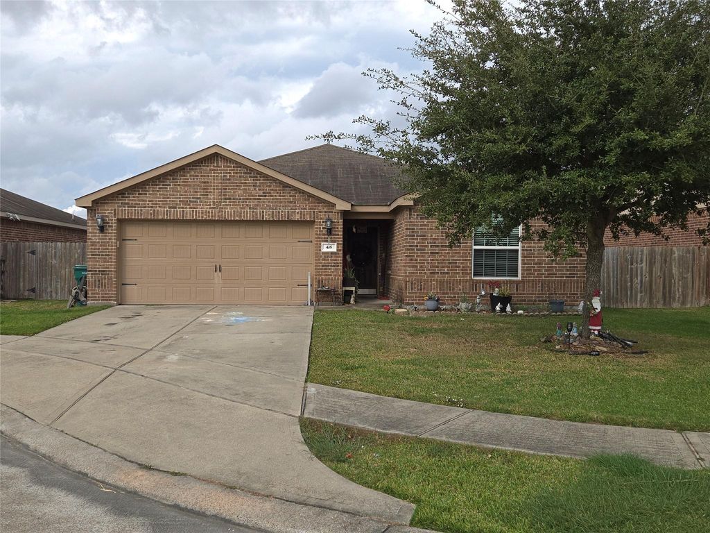 416 Turquoise Trade Drive, La Marque, TX 77568