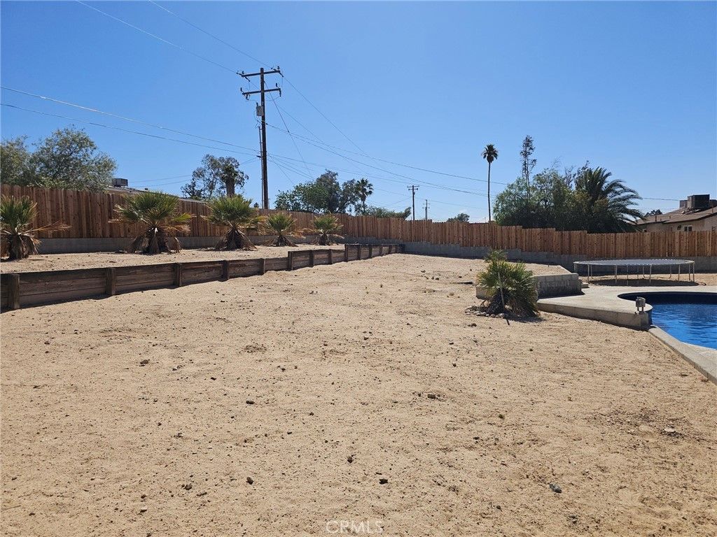 Image 21 of property listing at 73833 White Sands, 29 Palms, CA 92277