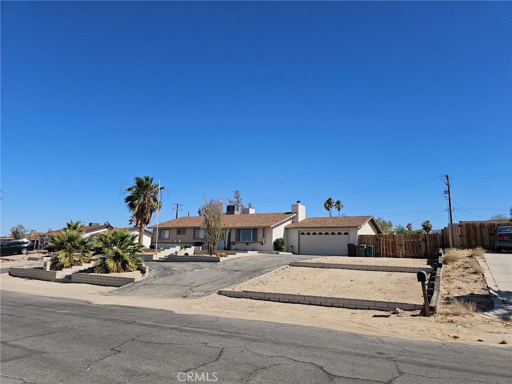 Image 27 of property listing at 73833 White Sands, 29 Palms, CA 92277