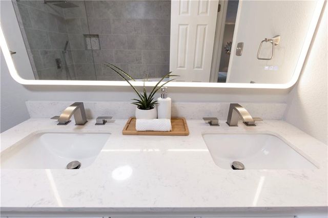 5030 Cole Drive E, Mobile, AL 36619