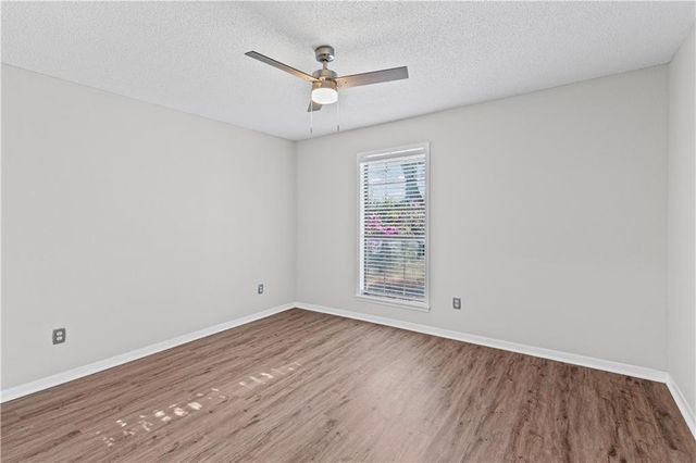 5030 Cole Drive E, Mobile, AL 36619