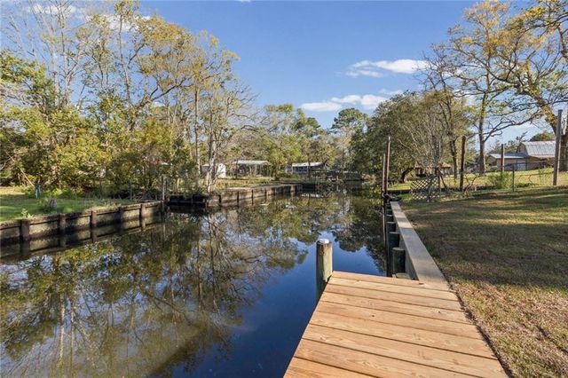 5030 Cole Drive E, Mobile, AL 36619