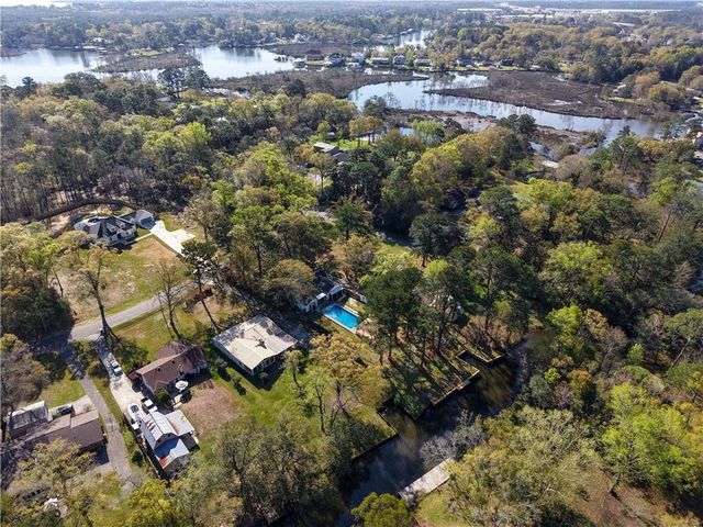 5030 Cole Drive E, Mobile, AL 36619