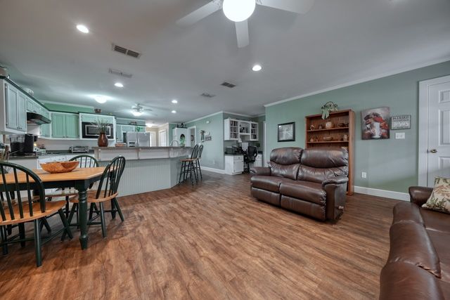 18717 FM 1804, Lindale, TX 75771