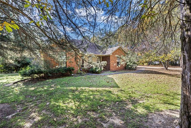 118 Forest Road, Russellville, AR 72802