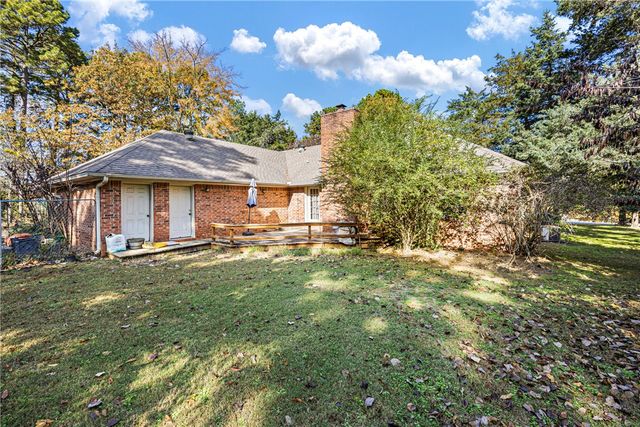 118 Forest Road, Russellville, AR 72802