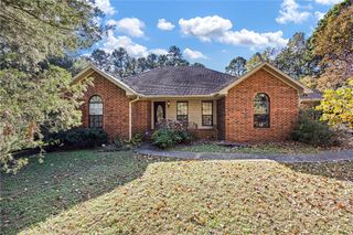 118 Forest Road, Russellville, AR 72802