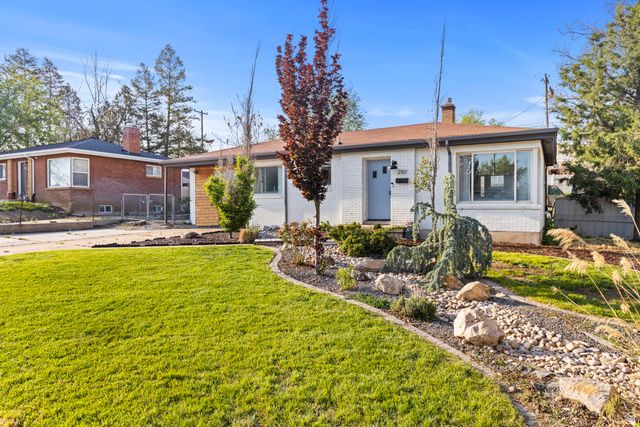 2101 W 3900 S, Roy, UT 84067