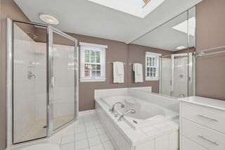 1480 Redfern DRIVE, Upper St Clair, PA 15241
