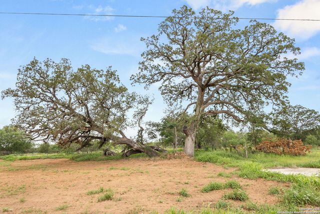3141 Zion Hill, Seguin, TX 78155