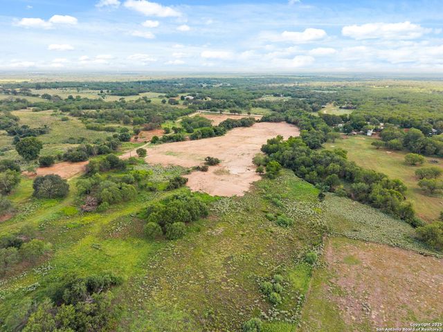 3141 Zion Hill, Seguin, TX 78155