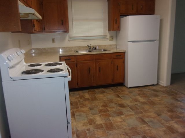 704 Leeville Pike Apt A, Lebanon, TN 37087