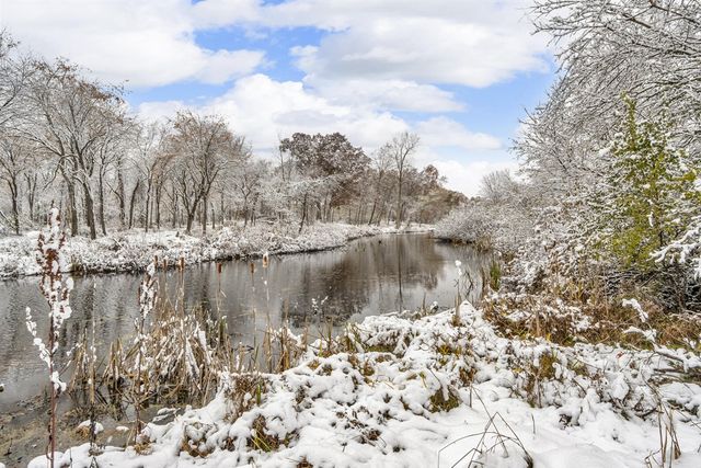 1064 Lake Marie Drive, Horton, MI 49246