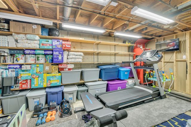 1064 Lake Marie Drive, Horton, MI 49246