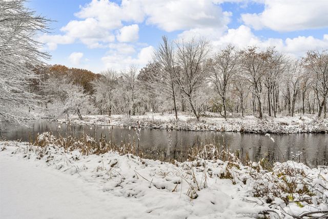 1064 Lake Marie Drive, Horton, MI 49246