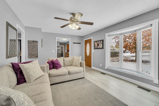 1064 Lake Marie Drive, Horton, MI 49246