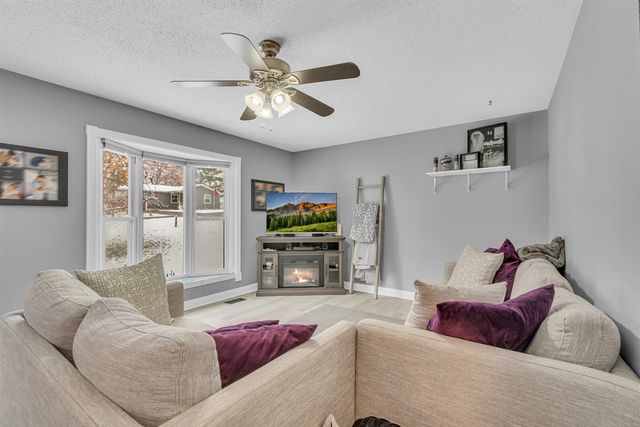 1064 Lake Marie Drive, Horton, MI 49246