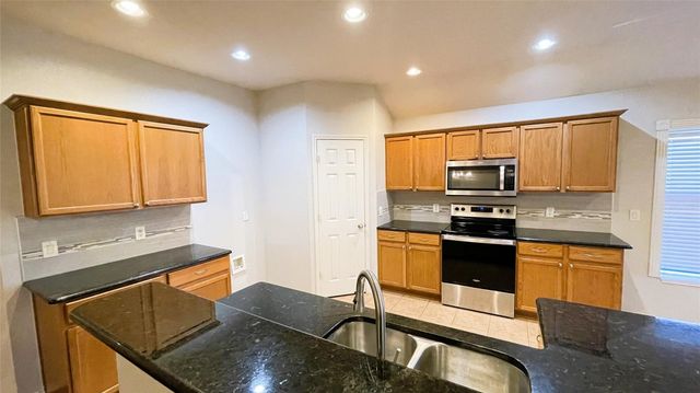 1002 Tabasco Trail, Arlington, TX 76002