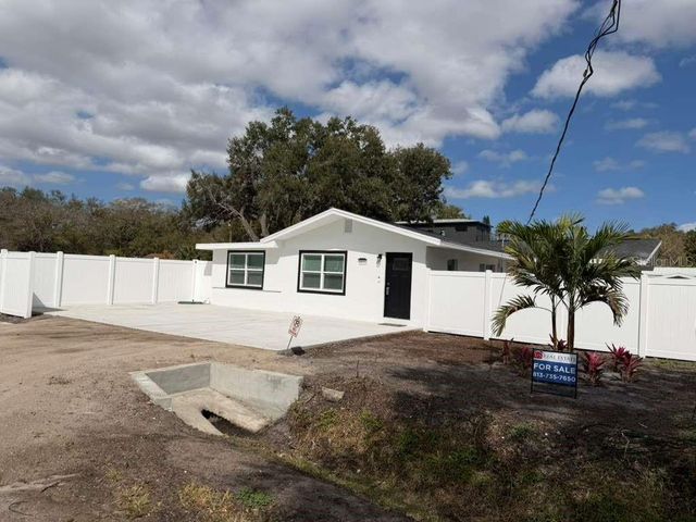 4804 23RD AVENUE S, Tampa, FL 33619