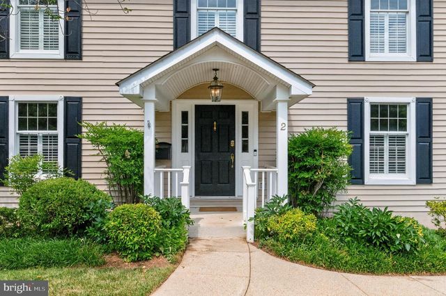 2 TOLSON ST, Annapolis, MD 21401