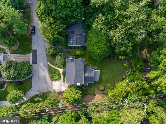 2 TOLSON ST, Annapolis, MD 21401