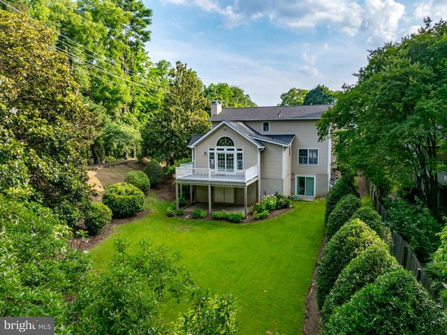 2 TOLSON ST, Annapolis, MD 21401