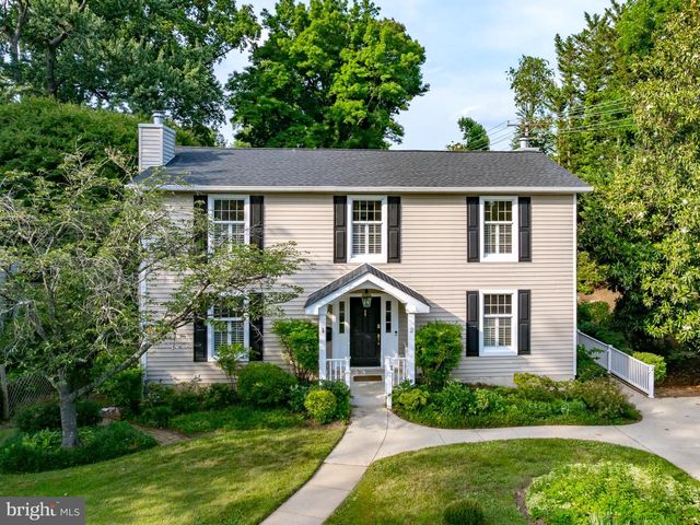 2 TOLSON ST, Annapolis, MD 21401